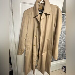 Burberry Men's Beige Trench Coat